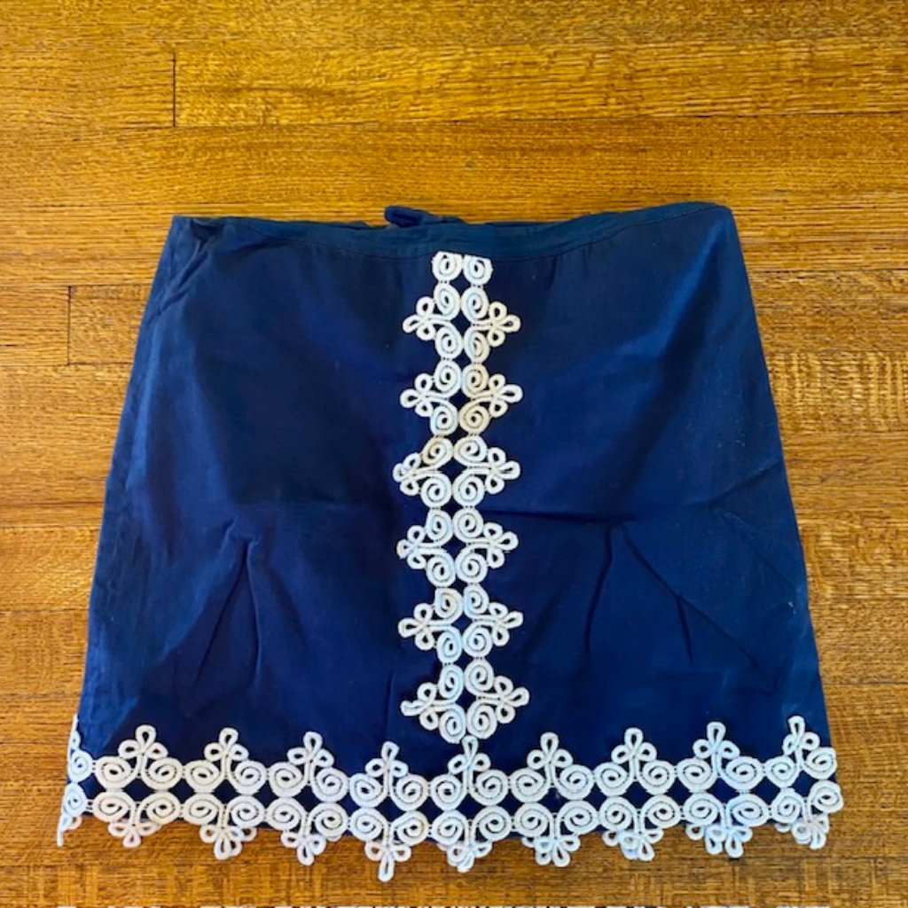 Lilly Pulitzer Size 8 Navy With White Detail Skirt